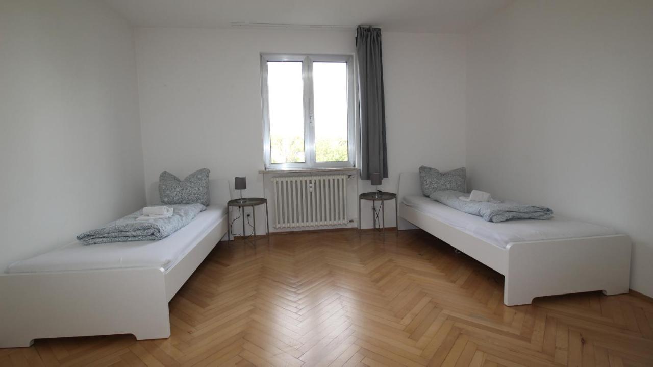 Apartmenthaus Kitzingen - Grosszuegige Wohnungen Fuer Je 6 Personen Mit Balkon Экстерьер фото