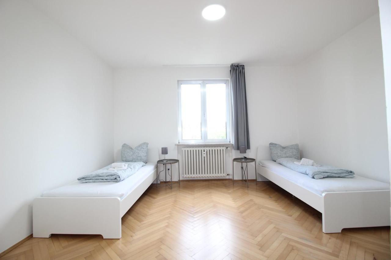 Apartmenthaus Kitzingen - Grosszuegige Wohnungen Fuer Je 6 Personen Mit Balkon Экстерьер фото